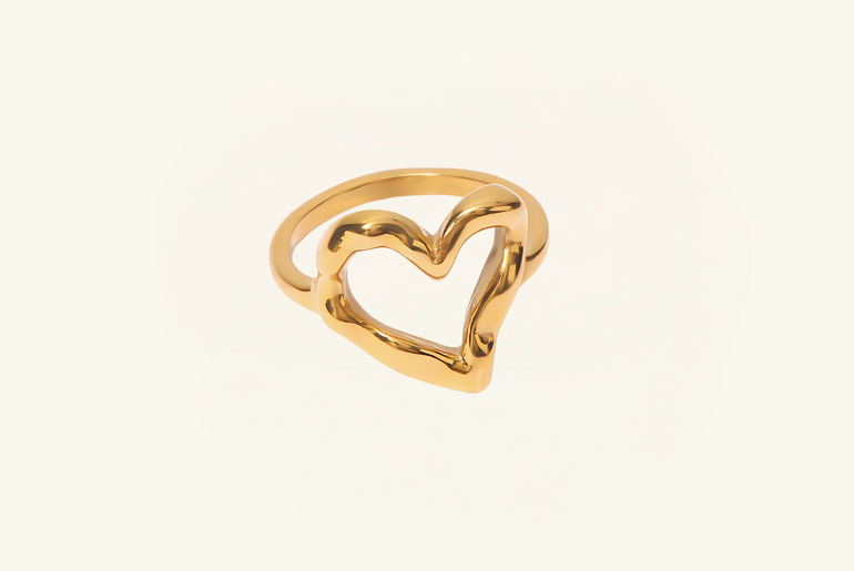 Lovin Hearts Ring