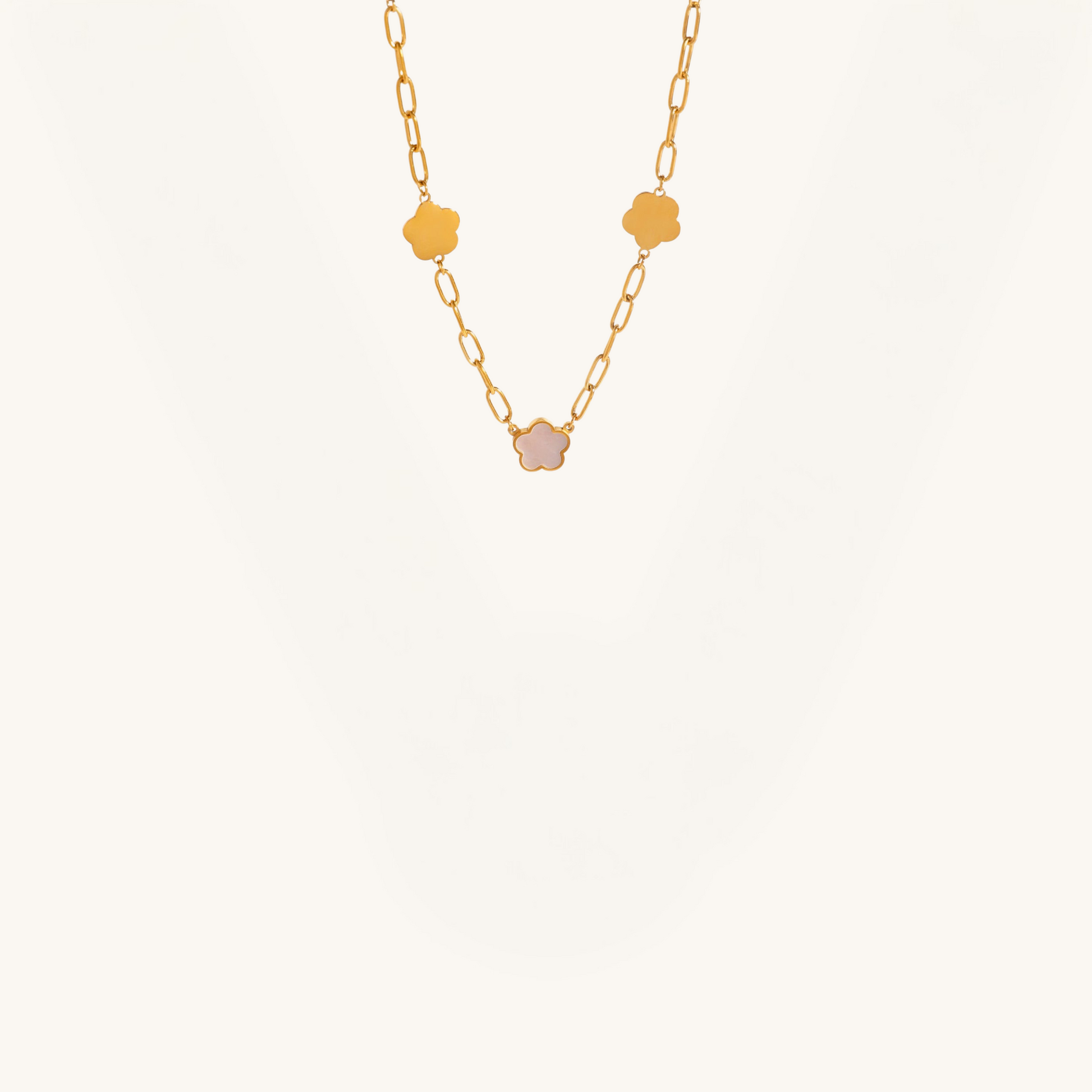 Mother-Of-Pearl Flower Necklace