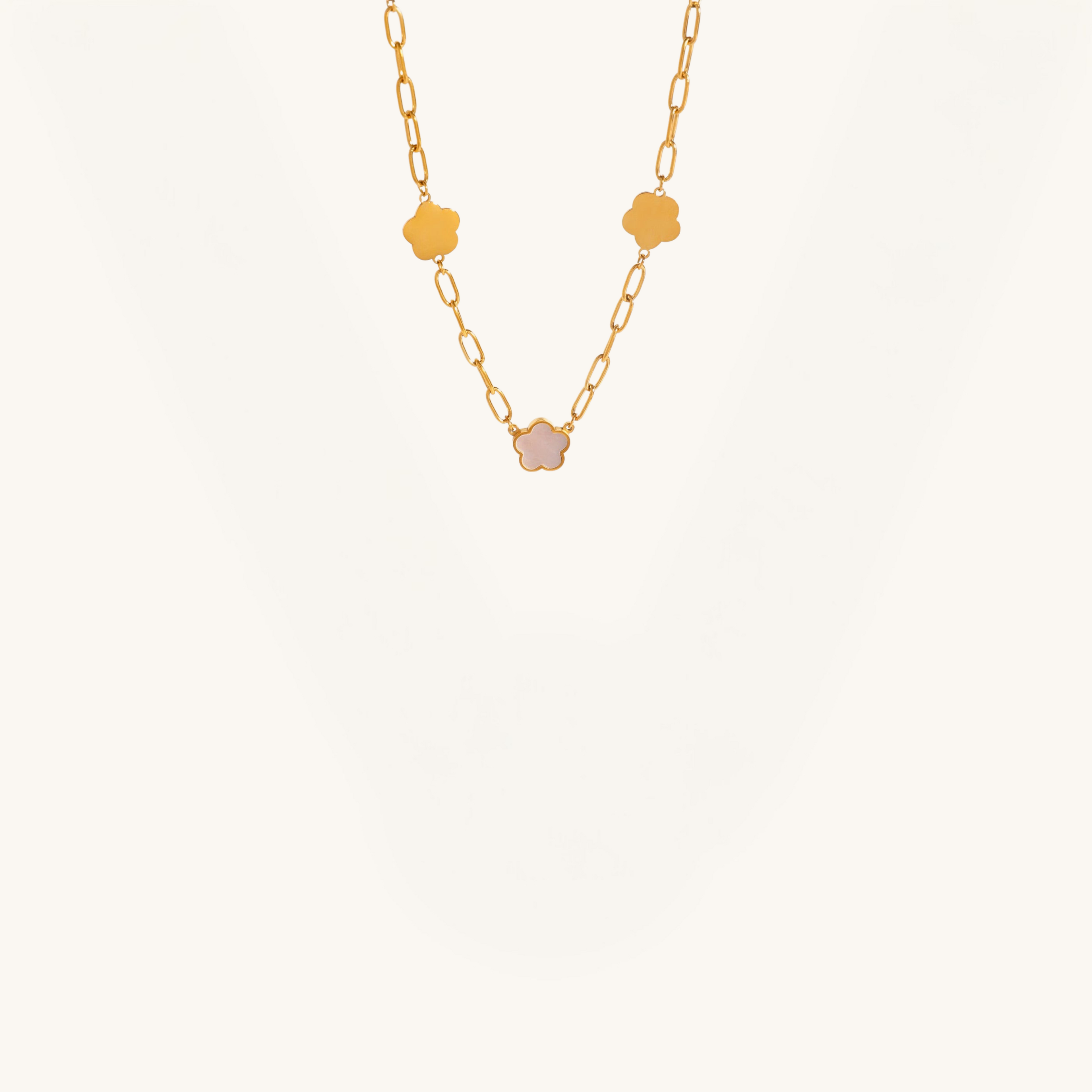 Mother-Of-Pearl Flower Necklace