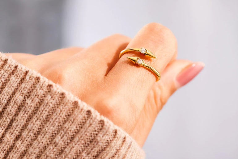 Arrows Ring