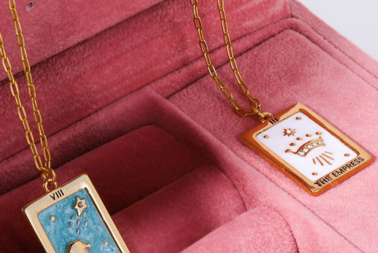 Tarot Card’s The Strength & The Empress