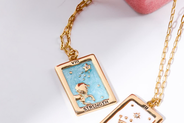 Tarot Card’s The Strength & The Empress