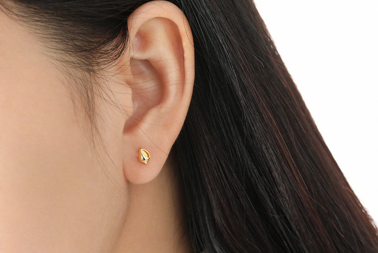 Petite Conch studs